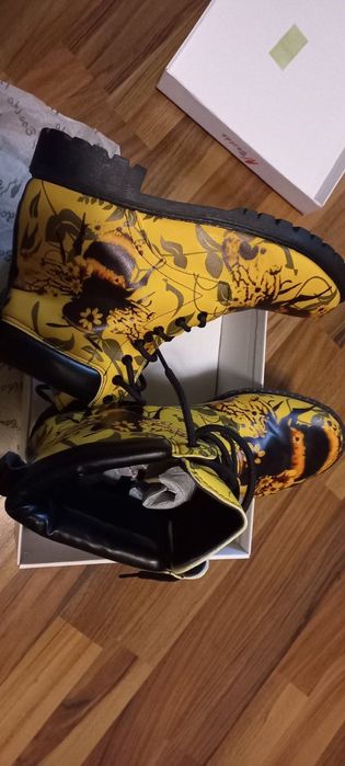 Дизайнерски боти “Пчела”