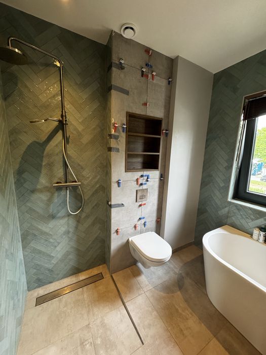 Кафельщик, плиточник