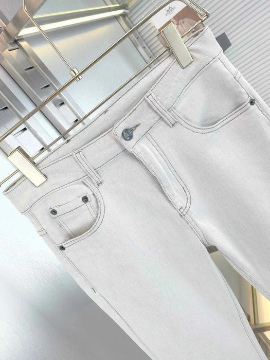 Aduc pe comanda Blugi Versace orice model