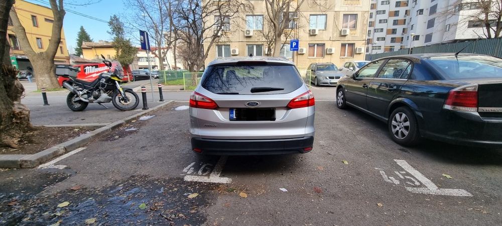 Ford focus 3 an 2012