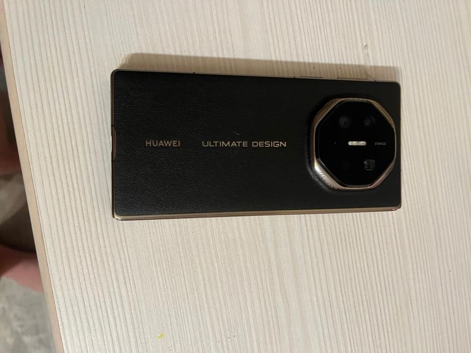Huawei mate xt ultimate