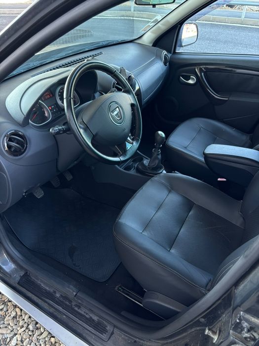 DACIA Duster 2011 — imagine 5