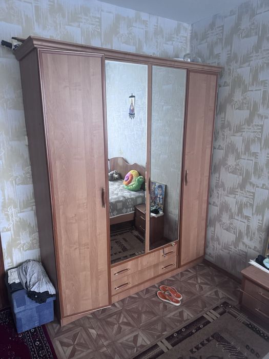 Спальный гарнитур