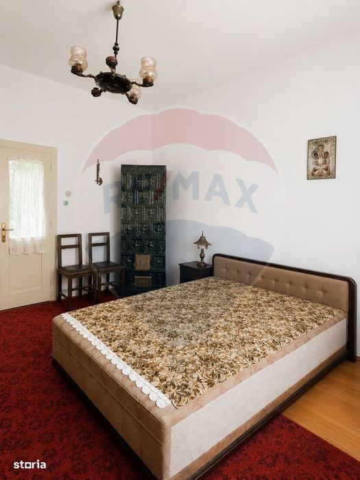 Casă cu teren generos în Ciugud cu 5 camere de vânzare
