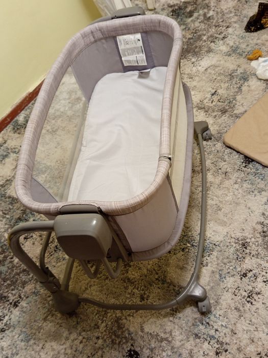 Электронная детская люлька