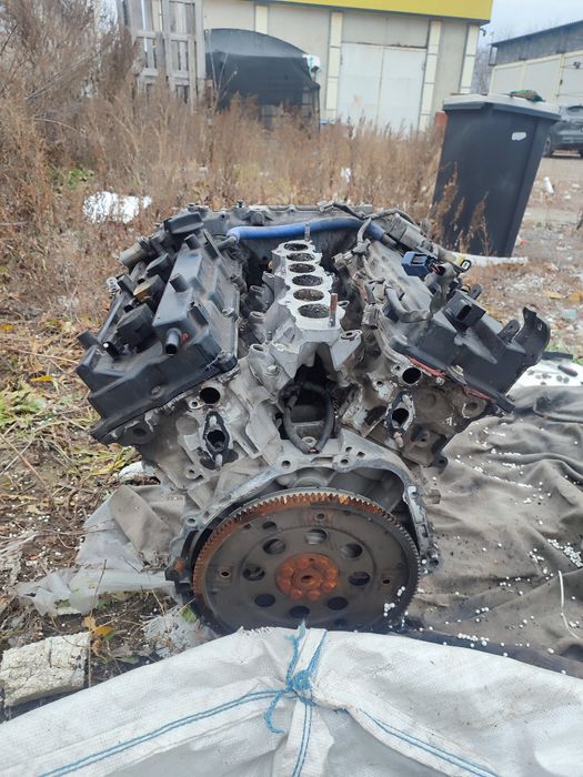 Двигатель VQ35 на запчасти