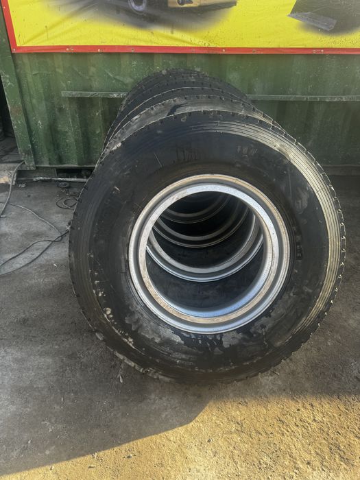 11/22.5 б/у автошины
