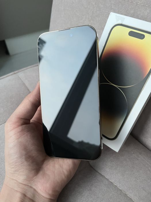 Продам iphone 14 pro в отличном состоянии