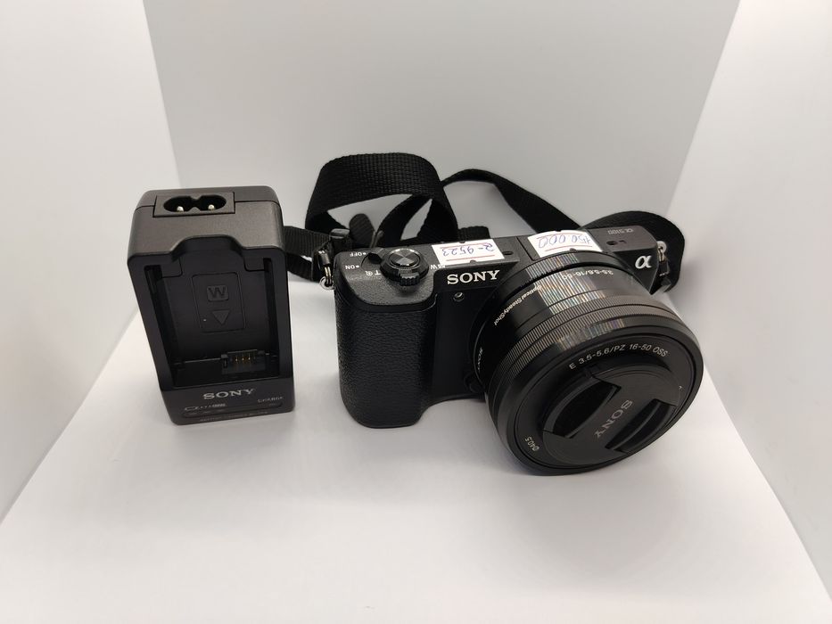 Камера Sony A5100