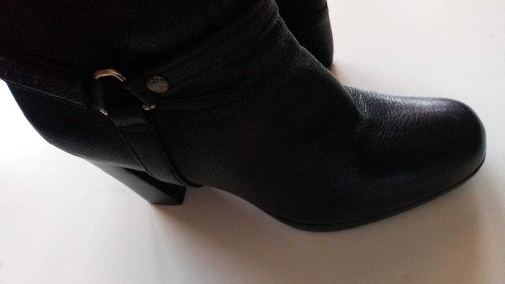 Оригинални ботуши Prada, размер 38.5, черни, 100% естествена кожа