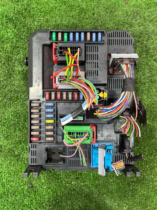 TABLOU PANOU SIGURANTE PEUGEOT 208 1 1.2 BENZINA 2015 COD OEM 9807532080 980753208001 22661F01 22661F 2012-2019