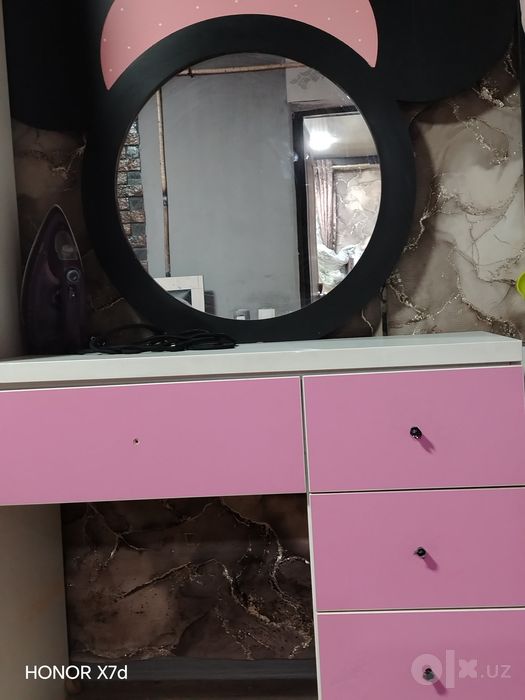 Detaki qizlaga mebil sotladi kravati vawe iwlatilmagan yegib qoyganman