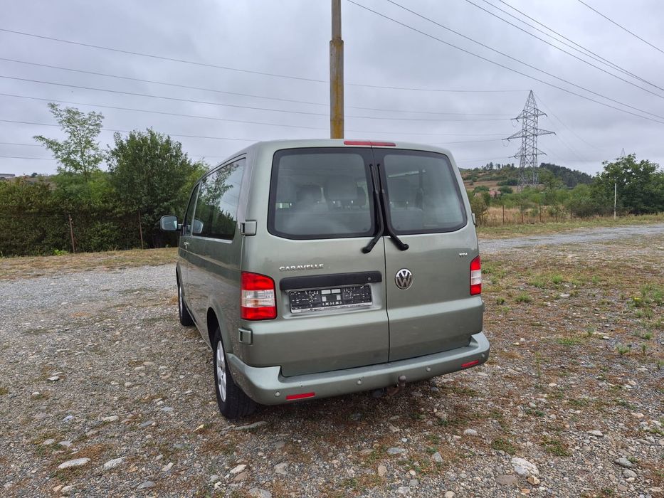VW T5 Caravelle 8locuri