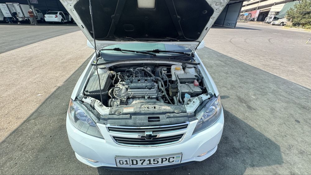 Продаю gentra 2020 года