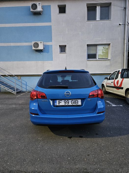 Opel astra J 2012 260.000 km