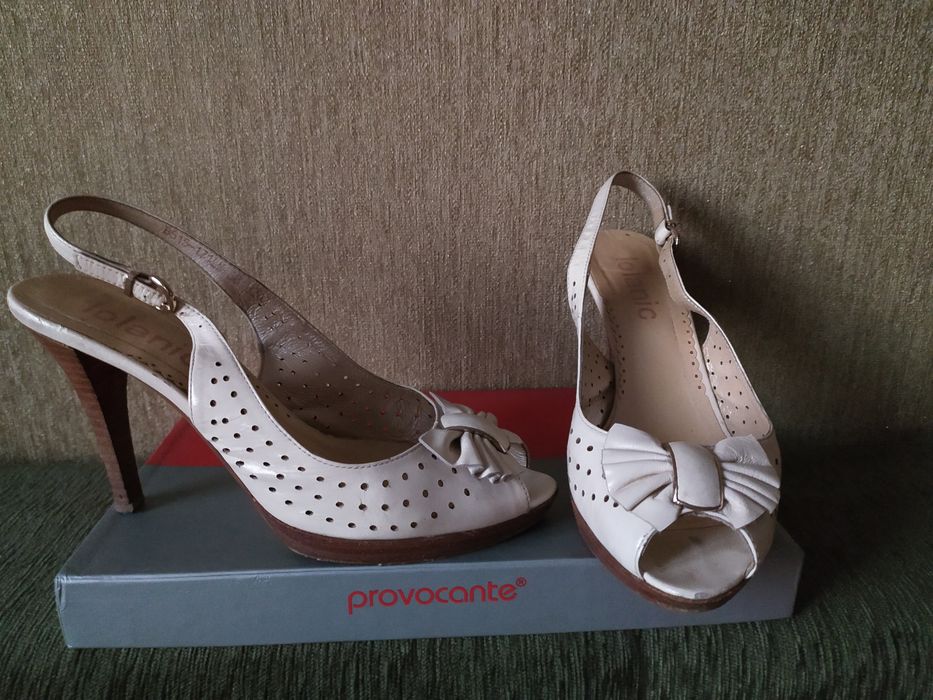 Продам туфли, босоножки б/у.