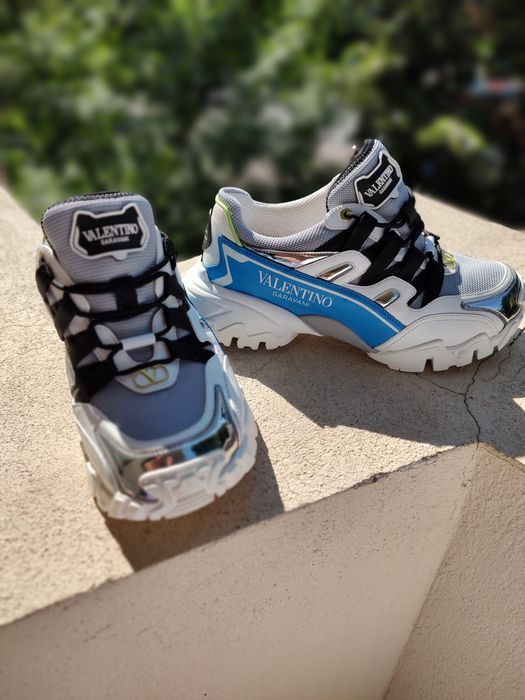 Valentino Garavani originali 100% unisex