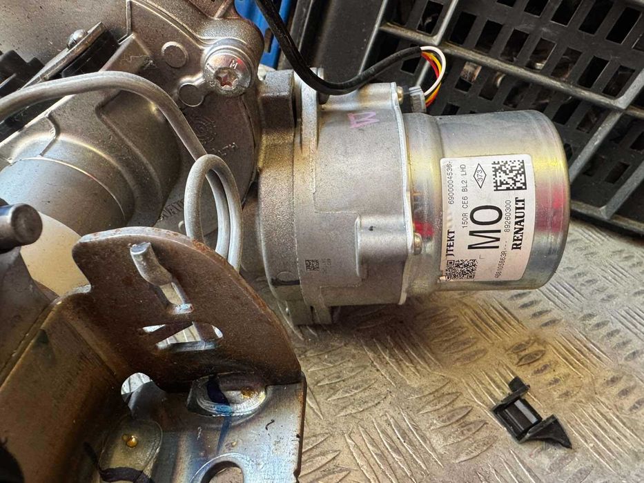 кормилен прът за Dacia Duster 2020г. 1.5