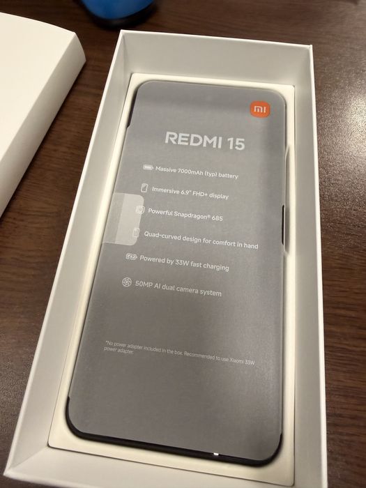 Продавам Xiaomi Redmi 15