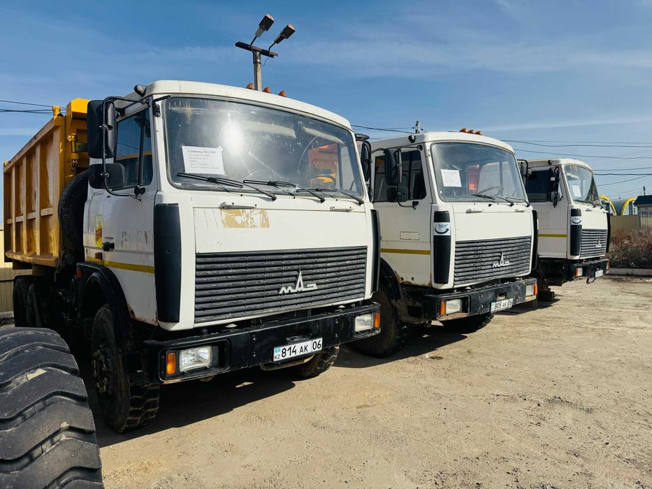 самосвал МАЗ 20т