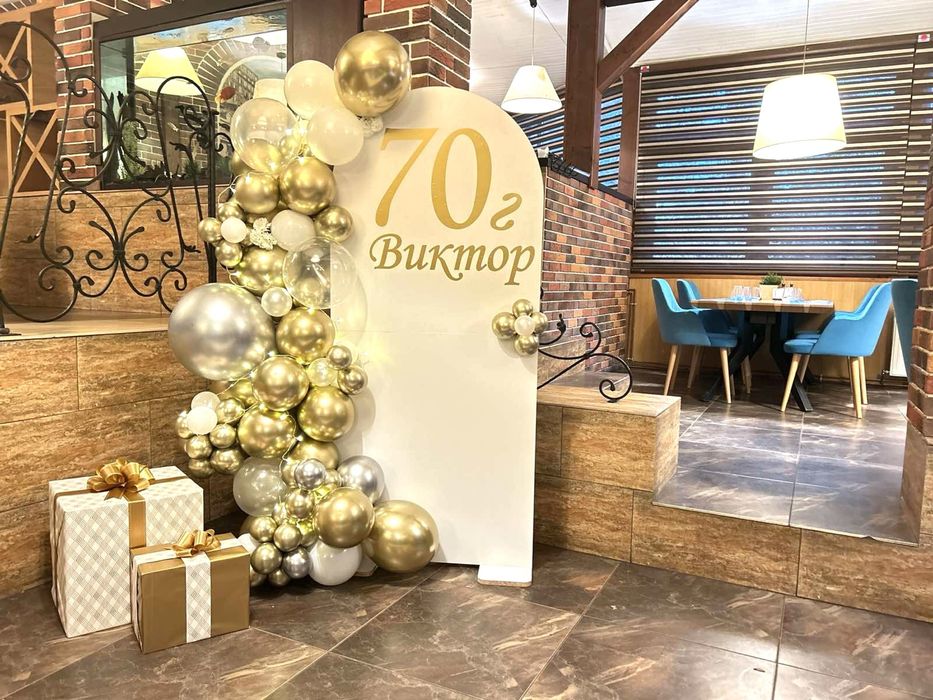 Пана , арки , маси и декори : под наем !