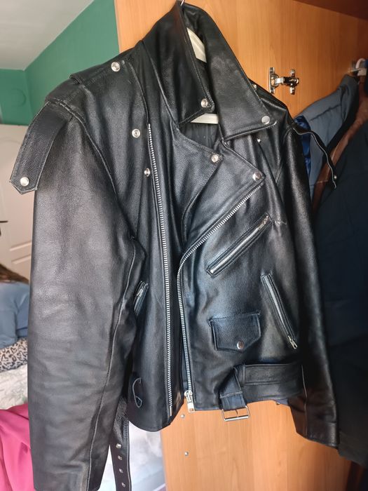 Черно Кожено Яке