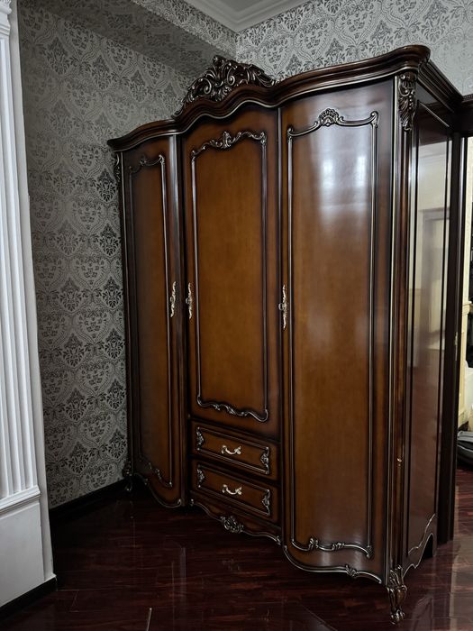 Мебель классическая