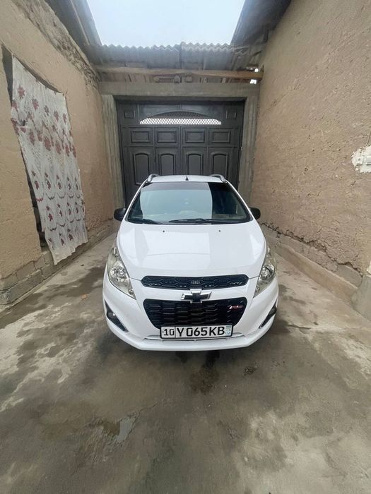 Spark sotiladi 2014 1-pozitsiya