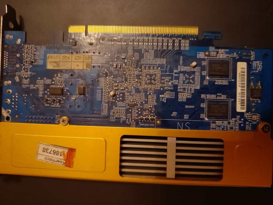 Продам видеокарту 5000