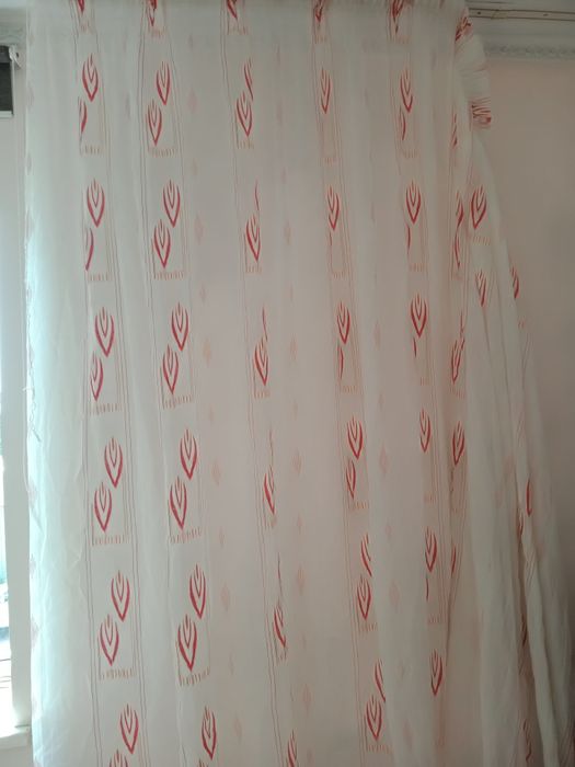 Тюль в хорошем состоянии