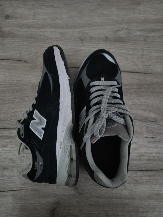 Срочно! Продается Кроссовки New Balance 2002R gore-tex