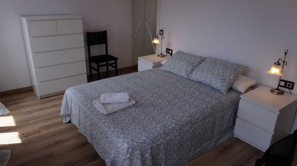 Дава се под наем Четиристаен апартамент в Пловдив, Тракия - 101 кв.м за 408 € - Снимка #2