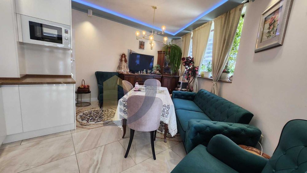 Продава се Тристаен апартамент в Варна, Трошево - 93 кв.м за 2667 €/кв.м - Снимка #3