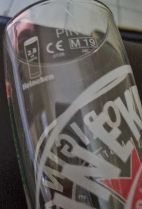 Чаши за бира "Хайнекен "