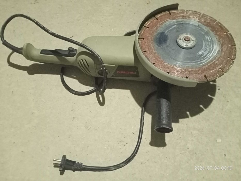 УШМ Crown Grinder CT13287S