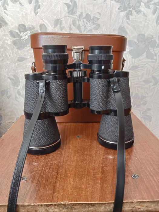 Бинокль производство Германия.