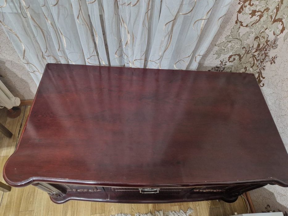 Тумбочка б/у