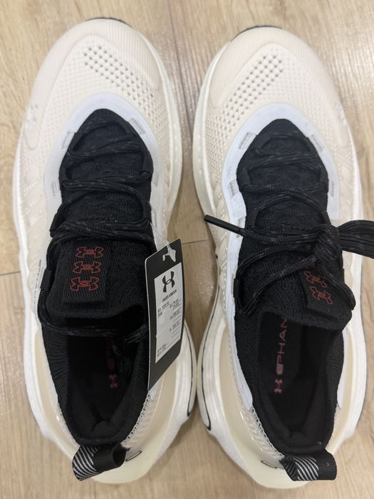 Кроссовки Under Armour