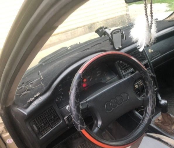 Продам Audi 80 B3