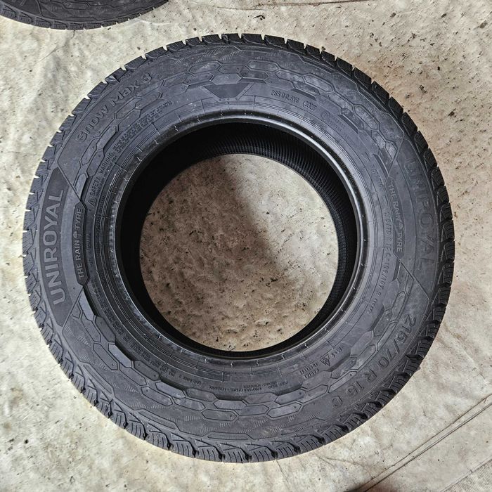 2 Нови зимни гуми 215/70R15C Uniroyal Snow Max 3 109/107R DOT3925