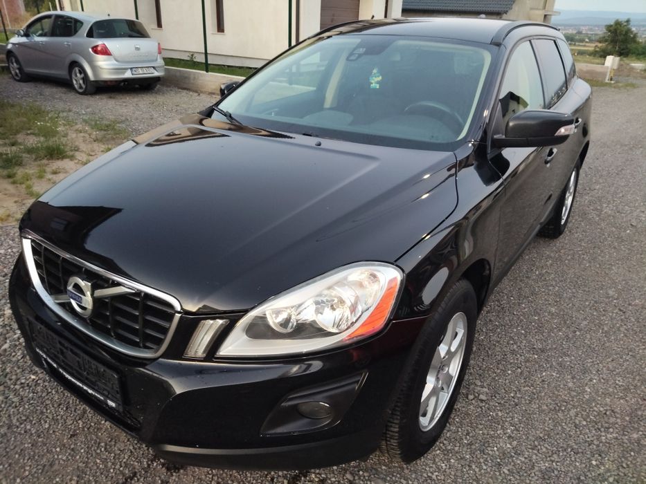 Vând Volvo XC60 2.4 D