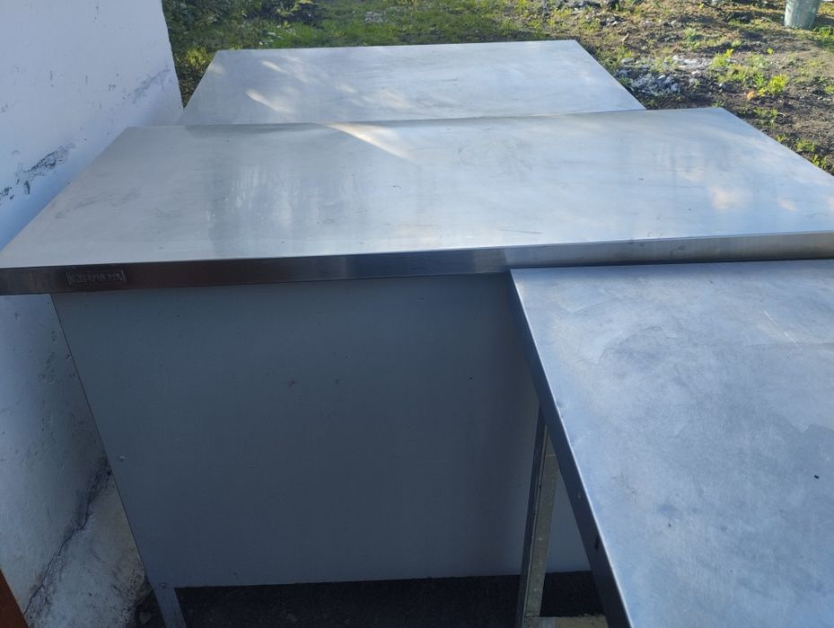 Продам столы для  кухни в кафе