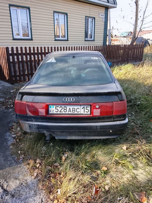 Продам Ауди 80 машина не новая