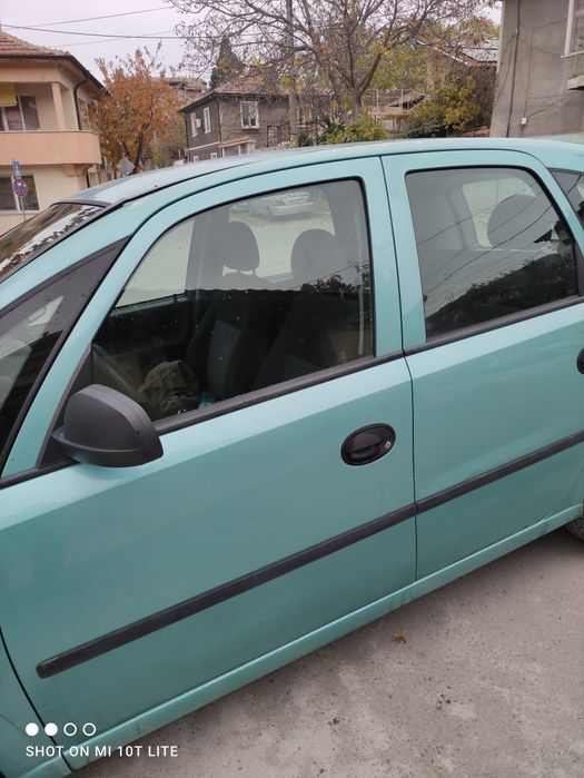 Опел Мерива хечбек 2003 нов внос бартер за седан