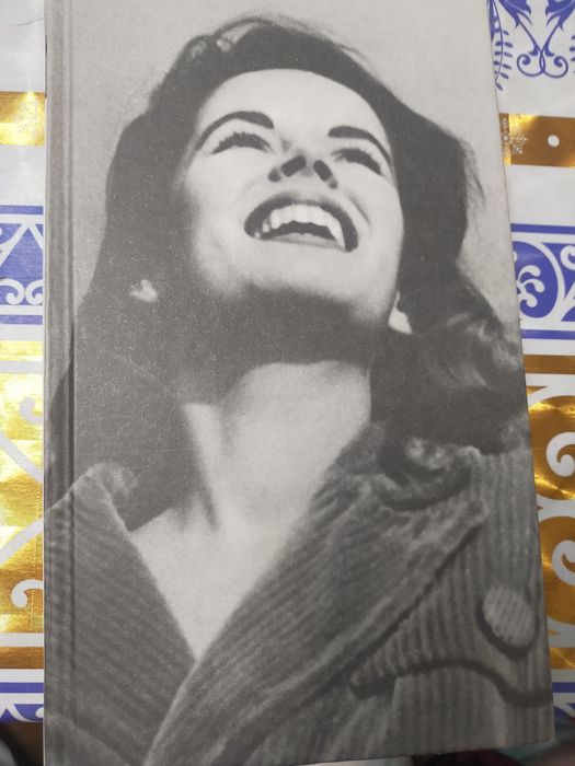 Ф. Бегбедер " Уна & Сэлинджер"