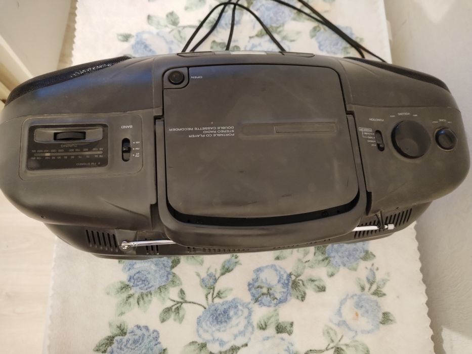 Ретро магнитола LG