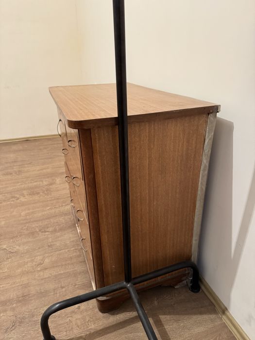 Продается деревянный камод