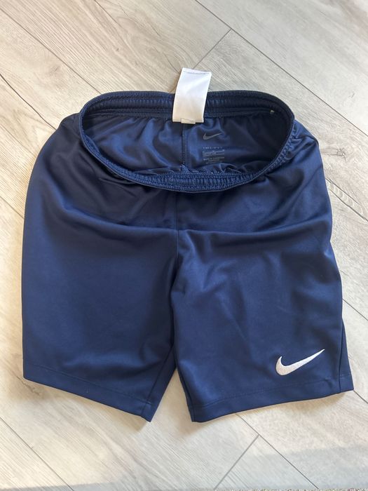 Детски къси панталони Nike размер 147