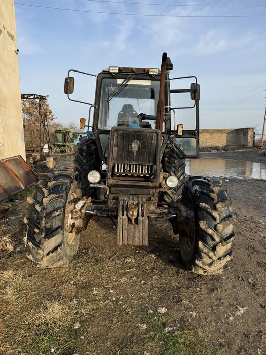 Трактор Беларус 1221 продается