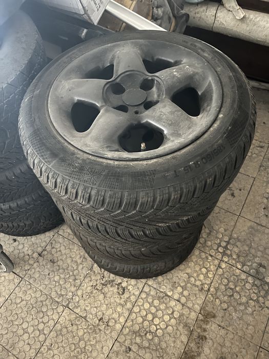 Джанти 15ки OZ от Алфа 145/6 със зимни гуми.